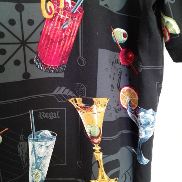 Paradise Found Women's "Happy Hour" Short Sleeve Hawaiian Shirt Black Size L - Picture 9 of 11